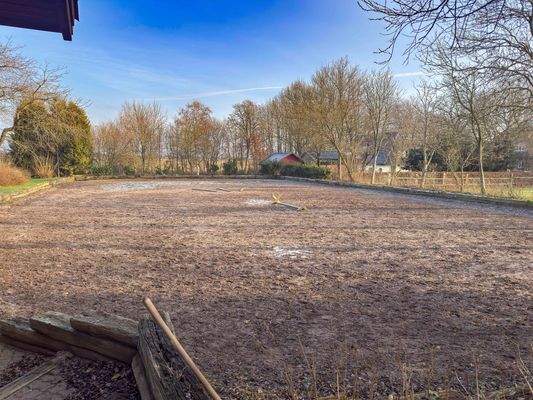 24. Reitplatz (drainiert).jpg