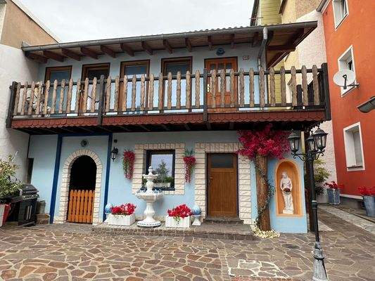 Außenansicht Hintergebäude