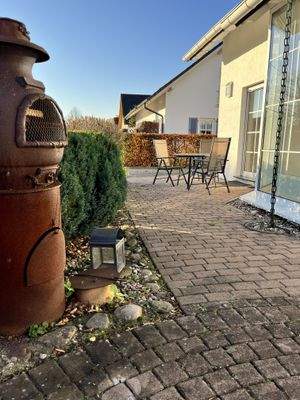 2. Terrasse Vorderseite Haus