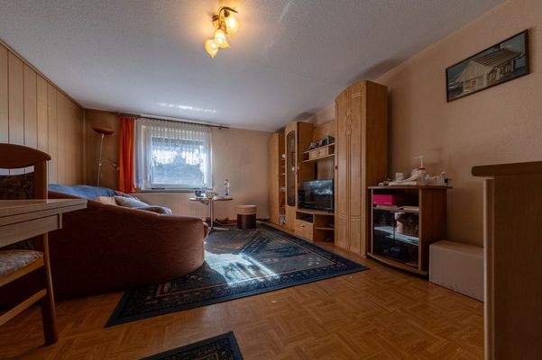 EG Raum an Küche/ Esszimmer