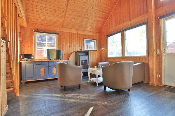 Wohnbereich mit Kamin