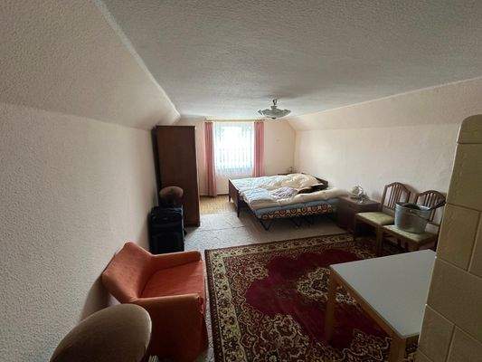 Gästezimmer über Garage1.JPG