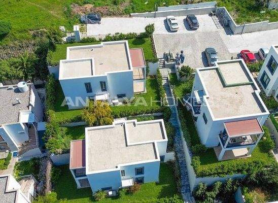 Elegant Apartments Near the Sea and Amenities in Bodrum