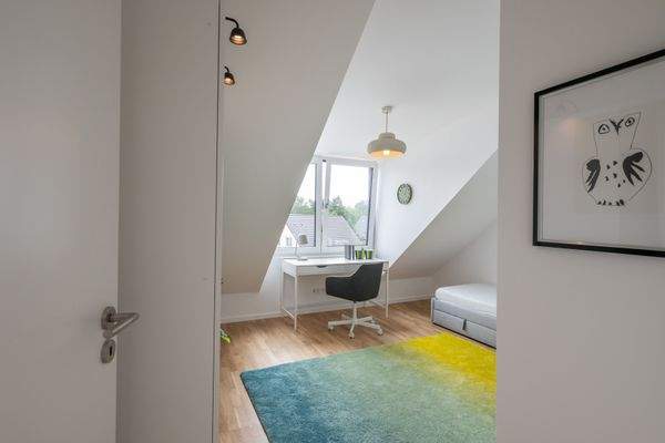 Hauskauf_Erkner_Gottesbrücker_Weg_Jugendzimmer (2)