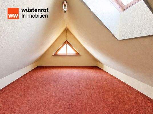 Schlaf- und Spielboden