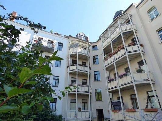 Hausansicht gartenseitig