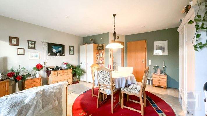 Wohn - und Essbereich