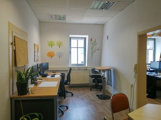 kleines Büro 2.OG