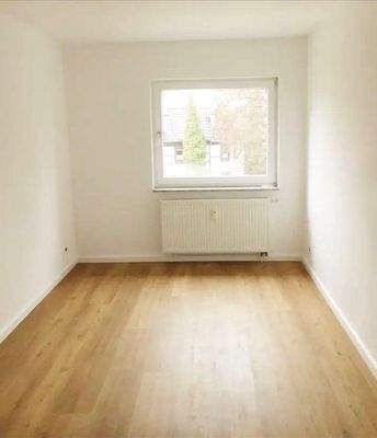 Kinderzimmer AUS LEERSTAND VOR NEUVERMIETUNG