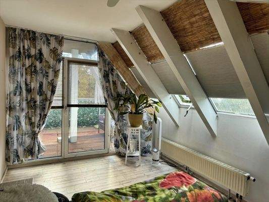 Schlafzimmer mit Terrasse