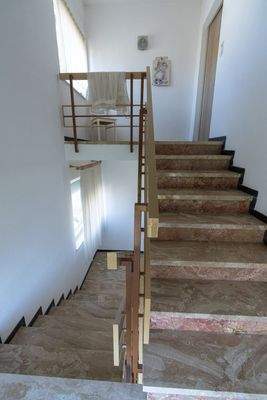 Treppenhaus zum Dachgeschoss