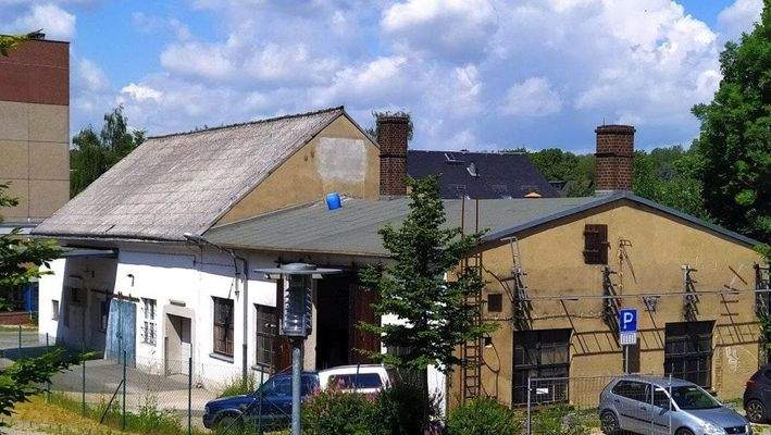 gewerbliches Nebengebäude vermietet