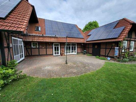 503 Terrasse Haus Nebeng Garage.jpg