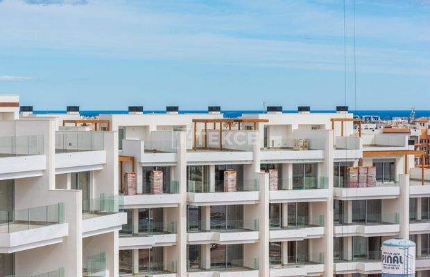 Elegant Flats Close to Amenities in Playa Flamenca Orihuela