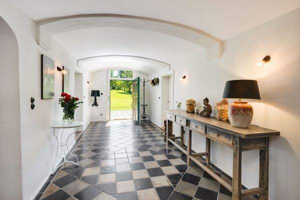 Eingangsbereich EG Bestandshaus