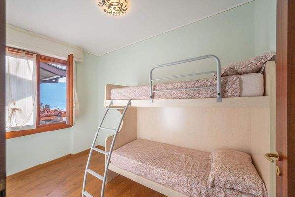 Tecnocasa Garda 0378.jpg