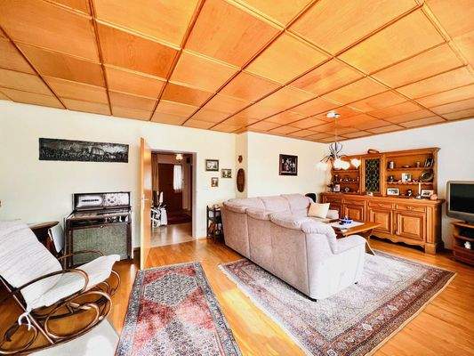 Blick vom Wintergarten ins WZ