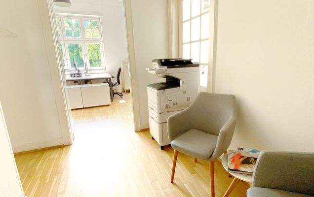 Flur mit OKI Multifunktionsdrucker A3 Laser (Fair Use Abrechnung