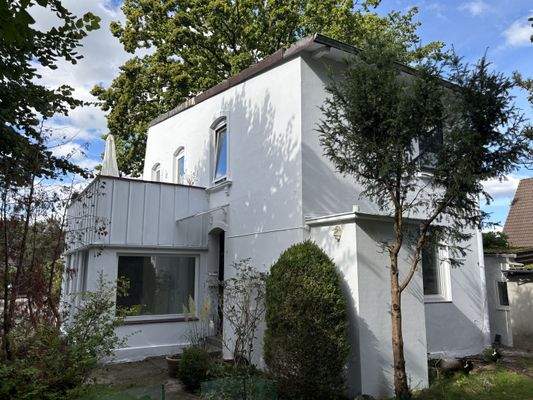Hausansicht aus dem Garten