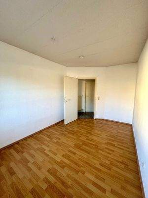 Kinder- Arbeits- oder Ankleidezimmer