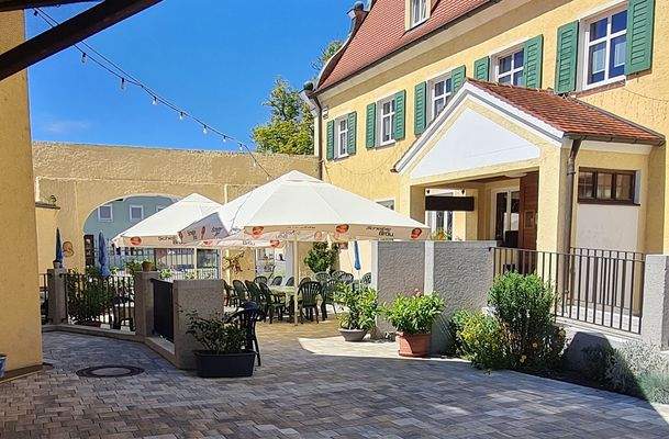 Aussenansicht / Biergarten