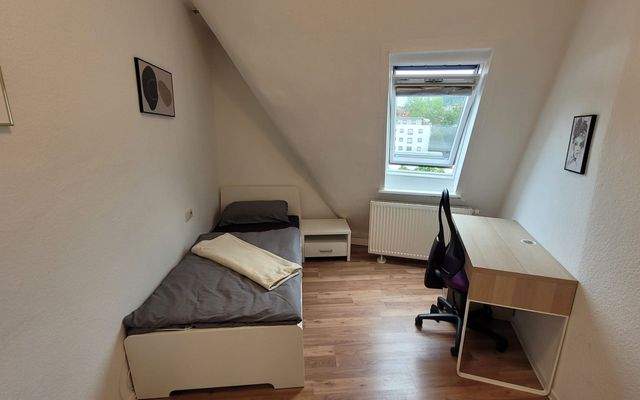 WG Zimmer stuttgart ost möbliert Zeitwohnen urbanbnb 6.jpeg