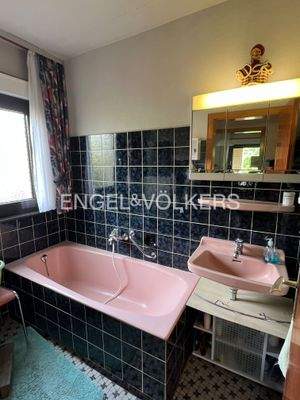 Das Bad im Erdgeschoß