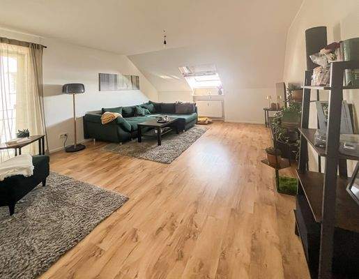 DG Wohnzimmer Ansicht 1