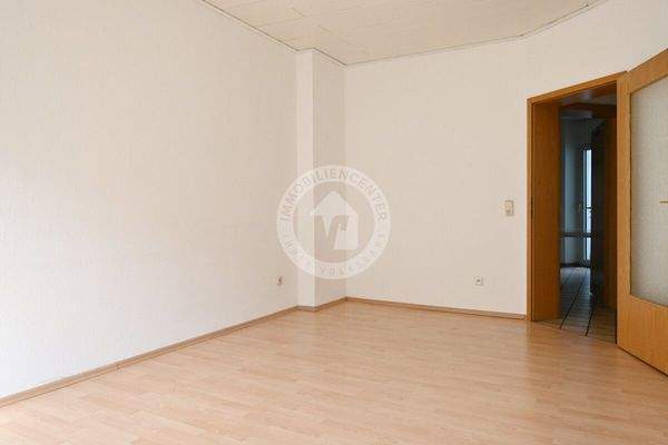 Wohnzimmer (Blick 2)