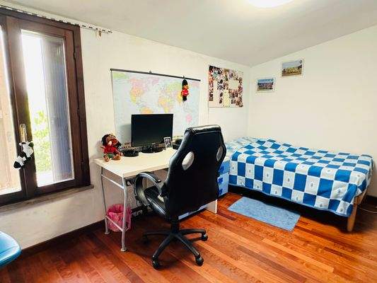 Kinderzimmer OG.jpeg