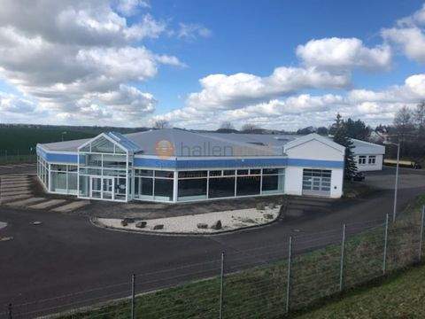 Lödla Halle, Lödla Hallenfläche