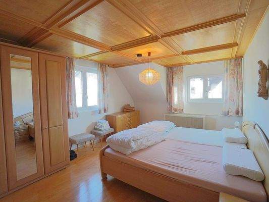 Elternschlafzimmer im OG