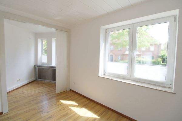 Esszimmer (Musik-/Büroecke)