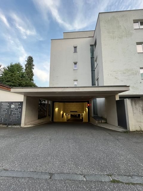 Hall in Tirol Garage, Hall in Tirol Stellplatz