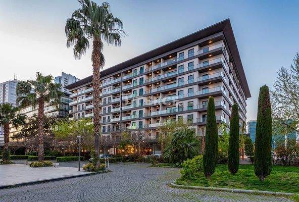 Apartments in a Complex with Pool in İzmir Bayraklı