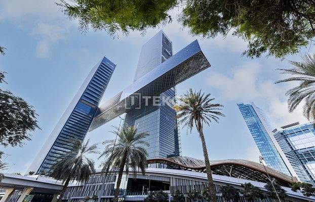 Duplex Apartment in Dubai One Za’abeel Where Innovation Meets Elegance