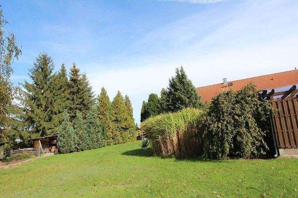  Parkanlage / Grünanlage 