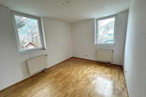 weiteres Kinderzimmer EG