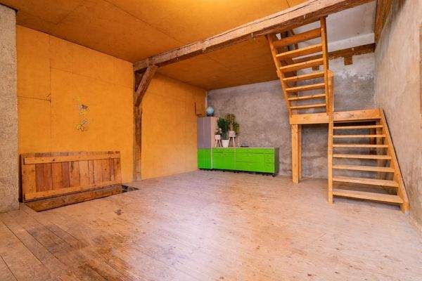 Scheune EG mit Keller-Luke