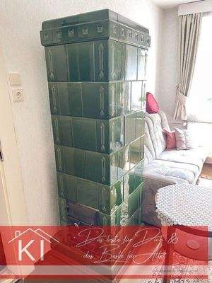 Kachelofen im Wohnzimmer