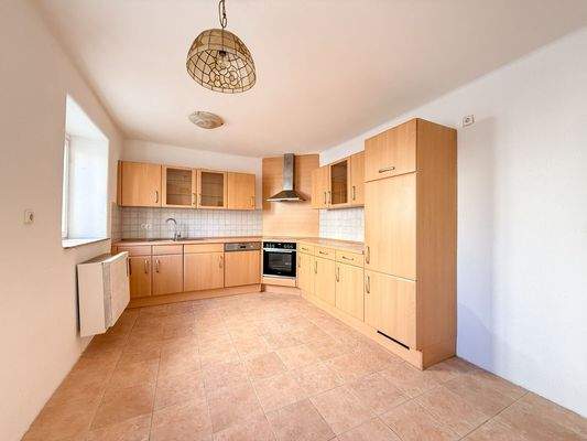 EG Küche inklusive Elektrogeräte