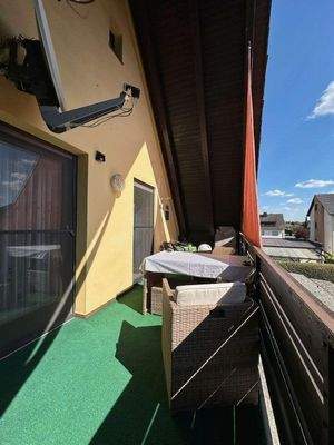 Überdachter Balkon/Loggia