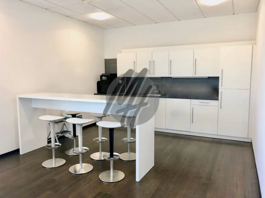 INFOS UNTER: 06171-586000