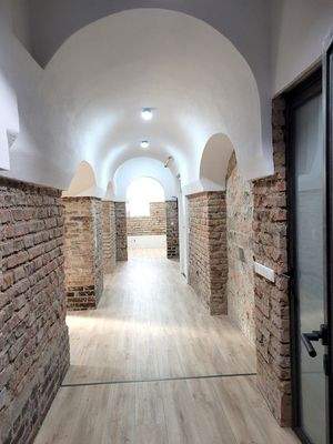 Gang - Blick v. Eingang.jpg