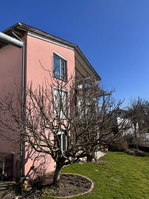 Hausfront Gartenansicht