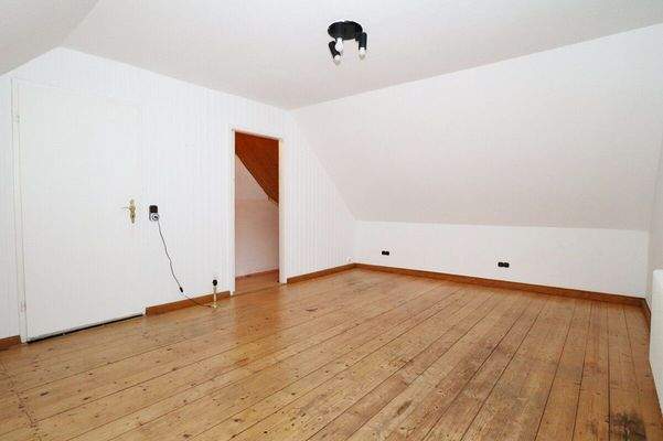 3. Schlafzimmer DG (2)