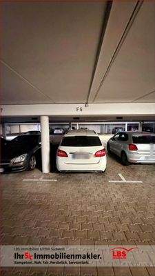 Tiefgaragenstellplatz F6