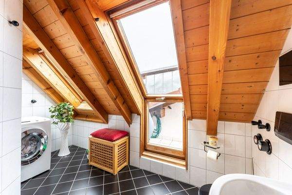 Tageslichtbad im 2. DG