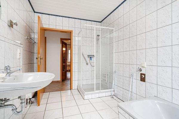 Badezimmer Einliegerwohnung