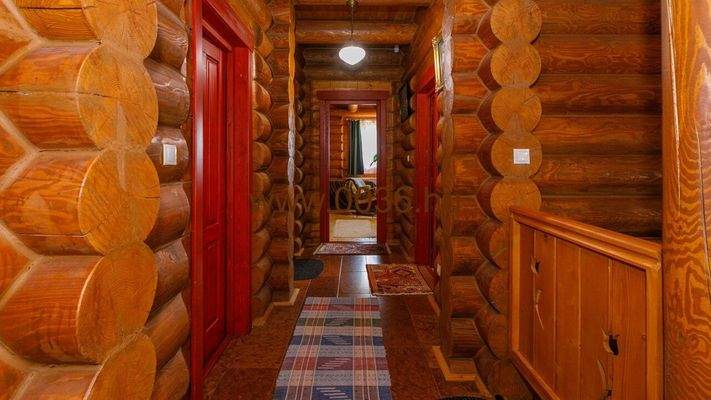 immocenter-ungarn-haus-kaufen-33563-Flur1